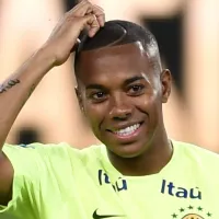 Robinho, ex-Santos, gostaria de atuar em gigante do futebol brasileiro