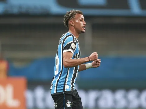Grêmio age rápido e define substituto de Bitello, vendido para o futebol europeu
