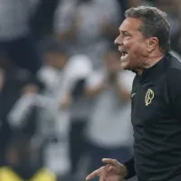 Luxemburgo se enfurece e detona defensor do Corinthians em coletiva