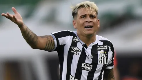 (Photo by Mauro Pimentel – Pool/Getty Images)