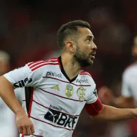 Martelo batido! Everton Ribeiro abre o jogo e define qual clube deseja assinar contrato