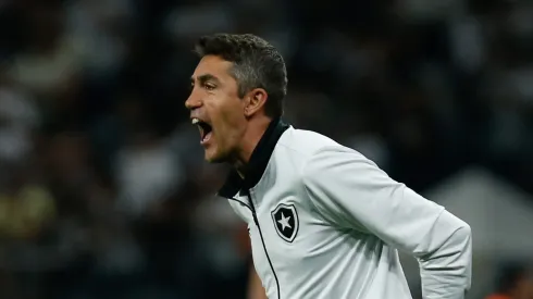 (Photo by Ricardo Moreira/Getty Images)