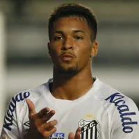 Gigante do futebol brasileiro prepara proposta para contratar Marcos Leonardo, do Santos