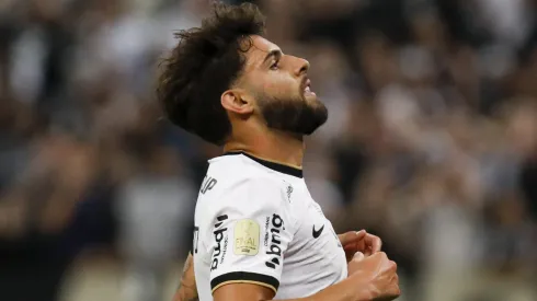 Photo by Ricardo Moreira/Getty Images