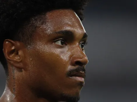 Voltando: Vitinho prepara saída do Al-Ettifaq e destino pode ser o futebol brasileiro