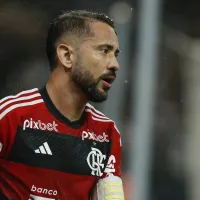 Everton Ribeiro tem futuro revelado para a próxima temporada