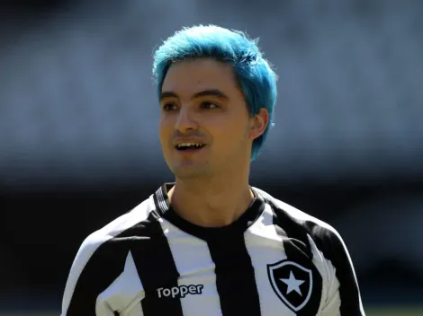 Revoltado após a derrota do Botafogo, Felipe Neto não se cala e culpa CBF