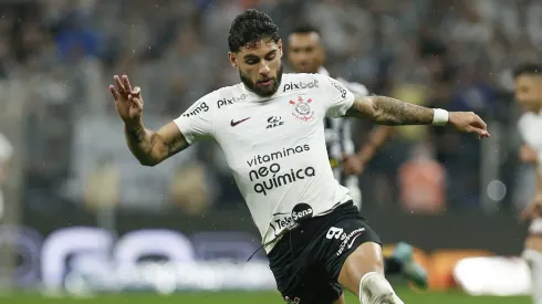 (Photo by Ricardo Moreira/Getty Images)