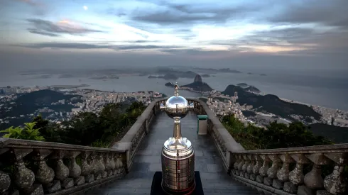 Conmebol faz ensaio com a Taça da Libertadores nos pontos turísticos do Rio de Janeiro. Foto: Divulgação