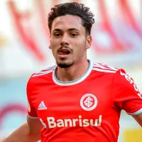 Maurício pode trocar o Internacional por outro gigante do futebol brasileiro