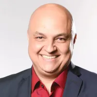 André Henning deixa Endrick de lado e elege quem será o futuro camisa 9 da Seleção Brasileira