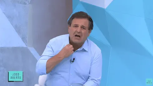 Ulisses Costa aponta os rebaixados para a Série B. (Foto: Reprodução/Band)