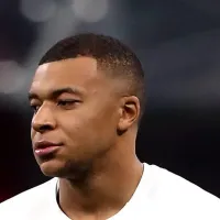 Mbappé \'escuta\' poucas e boas de Felipe Melo no PSG