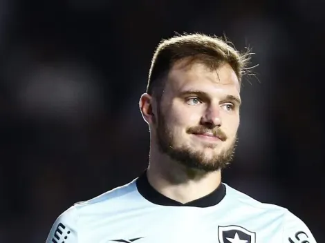 Lucas Perri vive drama no Botafogo e torcida protesta