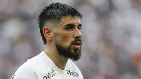Bruno Mendez está em fim de contrato com o Timão. (Photo by Ricardo Moreira/Getty Images)