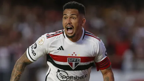 Luciano recebe proposta oficial e pode deixar o São Paulo (Photo by Ricardo Moreira/Getty Images)