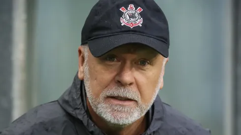 Mano Menezes, técnico do Corinthians. (Photo by Pedro H. Tesch/Getty Images)
