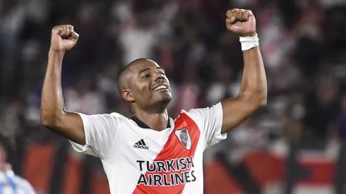 Flamengo tem novo concorrente por De La Cruz. (Photo by Marcelo Endelli/Getty Images)