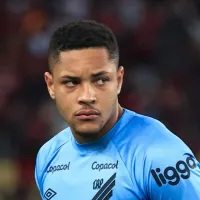 Vitor Roque tem nova condição \'surpresa\' para se apresentar ao Barcelona nos próximos dias