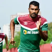 Thiago Santos vibra com momento no Fluminense e manda \'indireta\' ao Grêmio