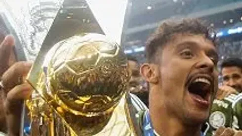 Gustavo Scarpa campeão brasileiro no Palmeiras. Foto: Miguel Schincariol/Getty Images