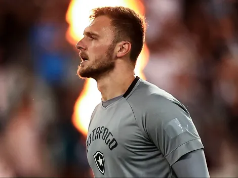 Botafogo vai ao mercado e define craque sul-americano como substituto de Lucas Perri