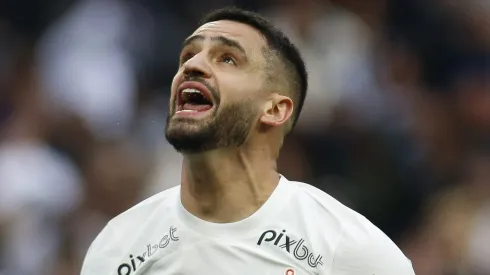 Renato Augusto estaria acertado com outro clube. (Photo by Miguel Schincariol/Getty Images)