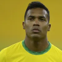 Alex Sandro pode \'esquecer\' o Flamengo e assinar com outro time brasileiro
