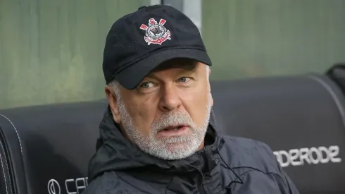 Mano Menezes comentou sobre derrota do Corinthians - (Photo by Pedro H. Tesch/Getty Images)