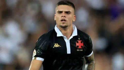 Gabriel Pec quer deixar o Vasco rumo a outro time brasileiro. (Photo by Buda Mendes/Getty Images)