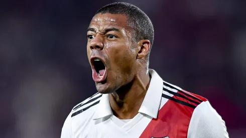 Possível salário de De La Cruz no Flamengo 'vaza' valores impressionam (Photo by Marcelo Endelli/Getty Images)