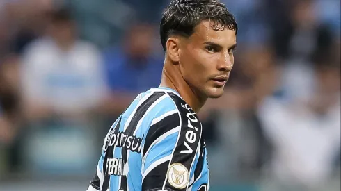 Campeão brasileiro quer dar chapéu no São Paulo e anunciar Ferreirinha (Photo by Pedro H. Tesch/Getty Images)