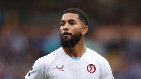 Mais um na briga, R$495 MILHÕES: Douglas Luiz entra no radar e gigante do Big-Six quer dar chapéu no Arsenal (Photo by Lewis Storey/Getty Images)