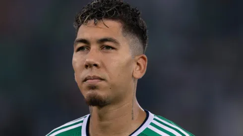 Clube brasileiro quer contratar Firmino para a disputa da Libertadores (Photo by Yasser Bakhsh/Getty Images)