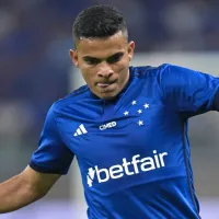 Após ser vaiado pela torcida, atacante do Cruzeiro desabafa e pede respeito