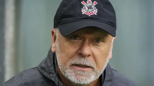 Mano Menezes pelo Corinthians. (Photo by Pedro H. Tesch/Getty Images)