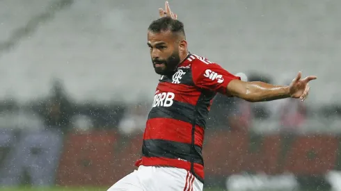 (Photo by Ricardo Moreira/Getty Images)