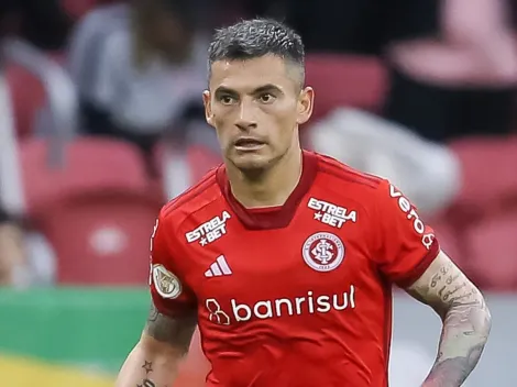 Charles Aránguiz é procurado por novo clube e pode deixar o Internacional