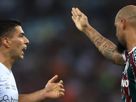 [VÍDEO] Felipe Melo apronta com Suárez e enforca uruguaio na Arena