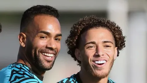 Alex Teixeira e Figueiredo podem se despedir do Vasco. Foto: Flickr Oficial CR Vasco da Gama/Daniel Ramalho