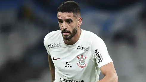 Renato Augusto encaminha acerto com novo clube. (Photo by Mauro Horita/Getty Images)