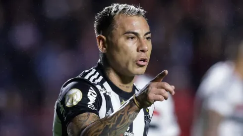 Eduardo Vargas pode trocar o Atlético por outro importante clube do Brasil (Photo by Alexandre Schneider/Getty Images)