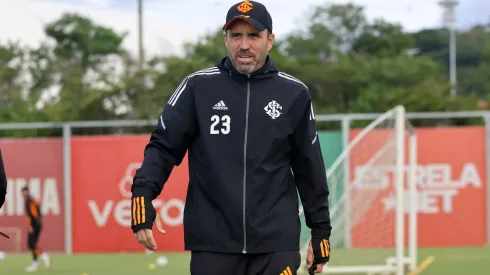 Coudet: técnico não contava com jogador no Colorado (Foto: Ricardo Duarte/Internacional/Divulgação)