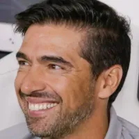 R$ 500 milhões, negócio fechado e Abel foi comunicado: Leila bate martelo e garante notícia espetacular no Palmeiras