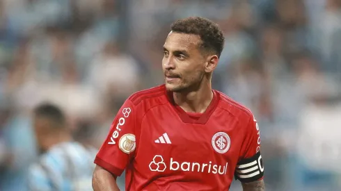 Alan Patrick é o substituto ideal para Renato Augusto no Corinthians. (Photo by Fernando Alves/Getty Images)