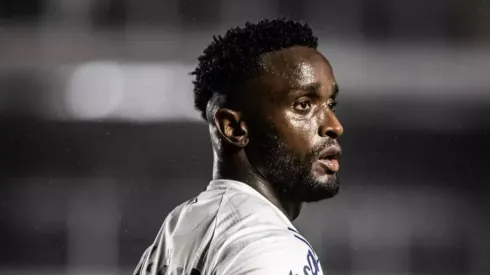 Mendoza é alvo de time brasileiro. (Raul Baretta/Santos FC)