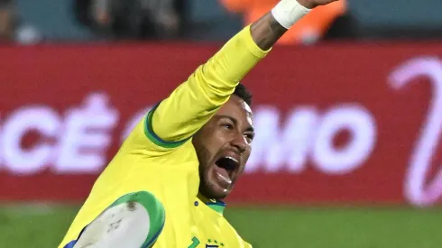 Lesão de Neymar é grave. Foto: Guillermo Legaria/Getty Images