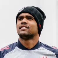 Ex-Grêmio, Douglas Costa recebe proposta oficial para voltar ao futebol brasileiro