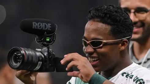 Endrick campeão brasileiro. Foto: João Guilherme Arenazio/Getty Images