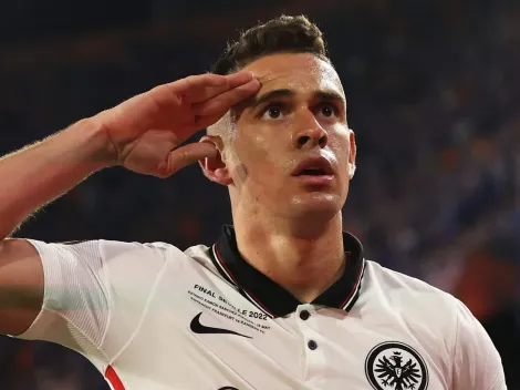 Campeão brasileiro supera o Grêmio e acerta com o atacante Rafael Borré